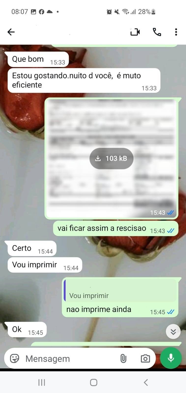 Empreendedora de pequeno negócio em sua loja